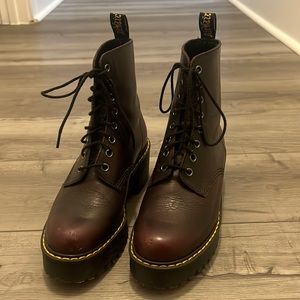 Dr. Martens Burgundy Shriver Hi women’s vintage leather boots